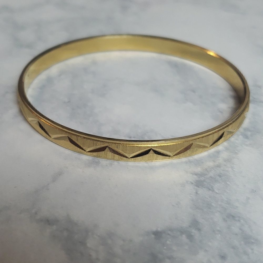 Vintage Trifari Golden Bracelet‎